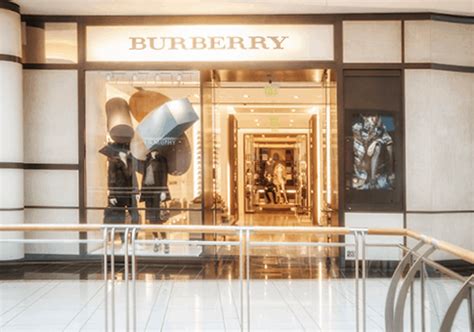 Burberry Store at International Plaza Tampa, Tampa .